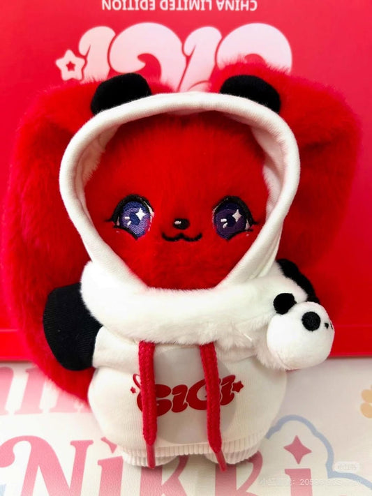 [Pre-order] Gigi New Year gift box by QQ MUSIC